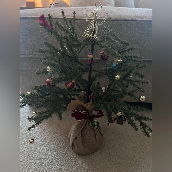 Peanuts Charlie Brown Table Top Christmas Tree Mini Characters Ornaments Snoopy - Picture 8 of 10